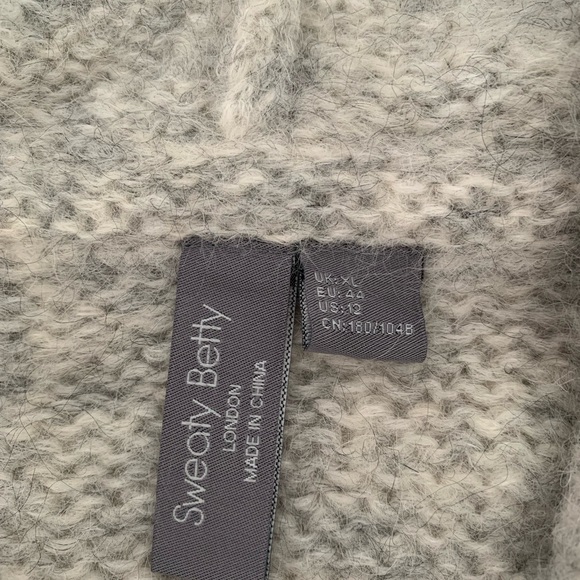 Sweaty Betty Soft Gray Cowl Neck Sweater - Picture 4 of 4